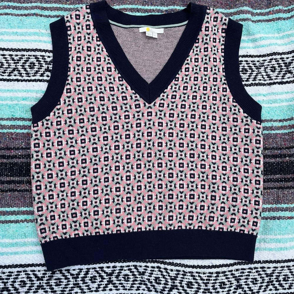 Boden women’s sweater vest - navy and pink